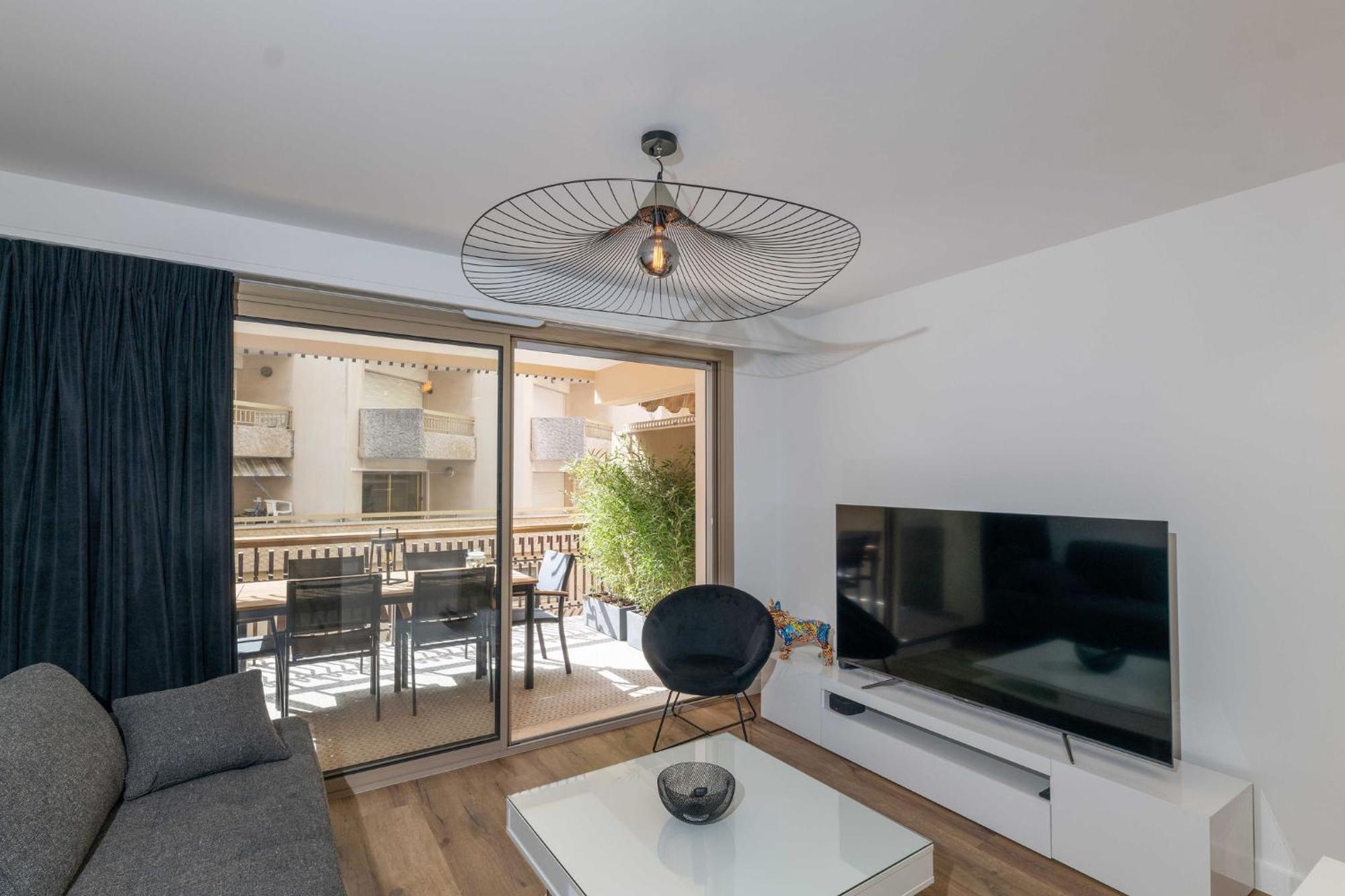 Apartment Somptueux 20m Plages Avec Vue Antibes